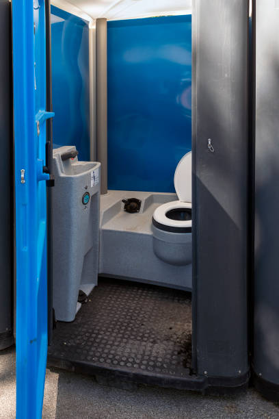 Best Portable restroom trailer rental  in Grandview, OK